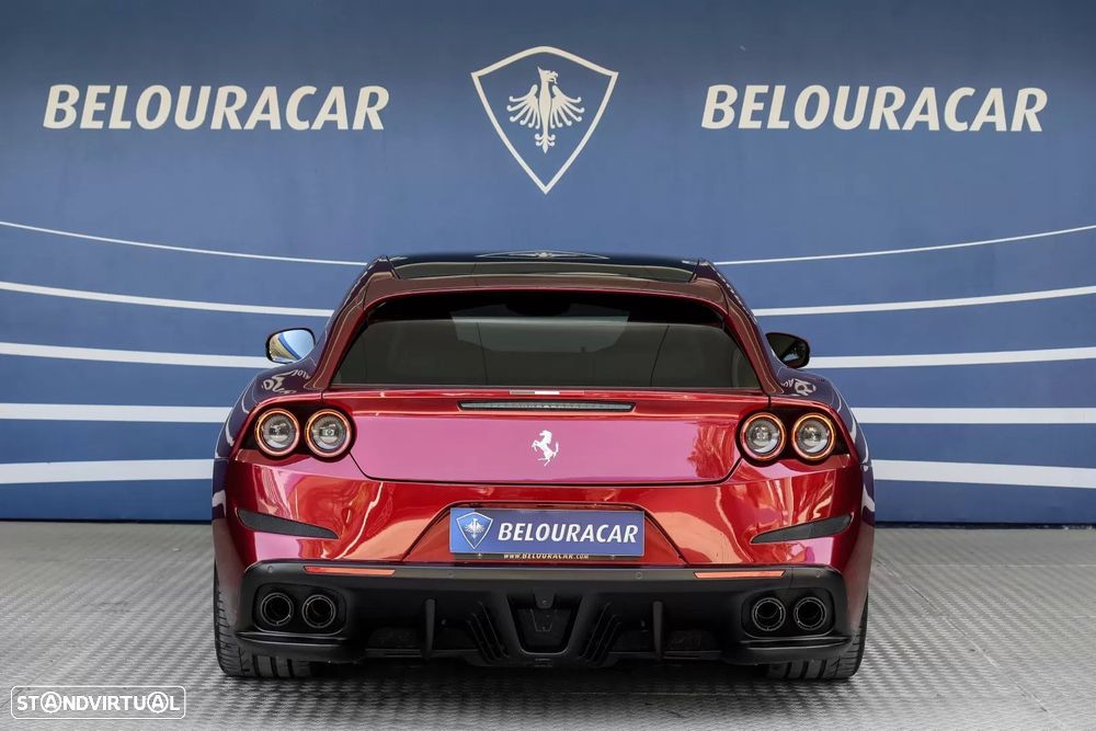 Ferrari GTC4 Lusso - 5