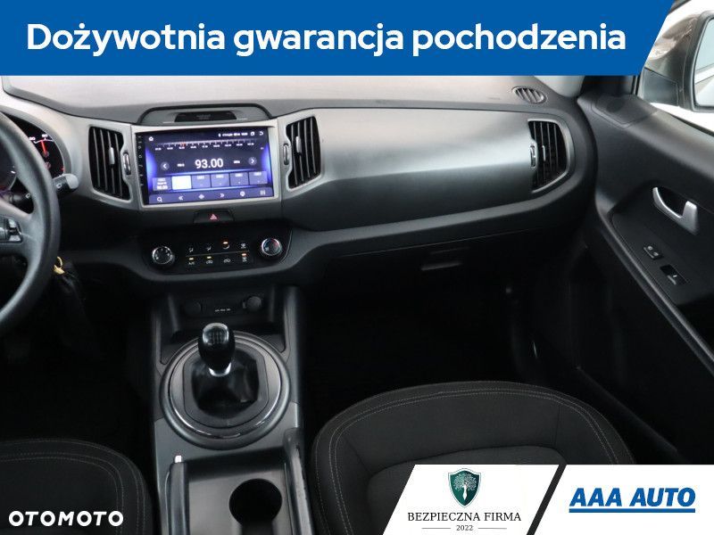 Kia Sportage - 10