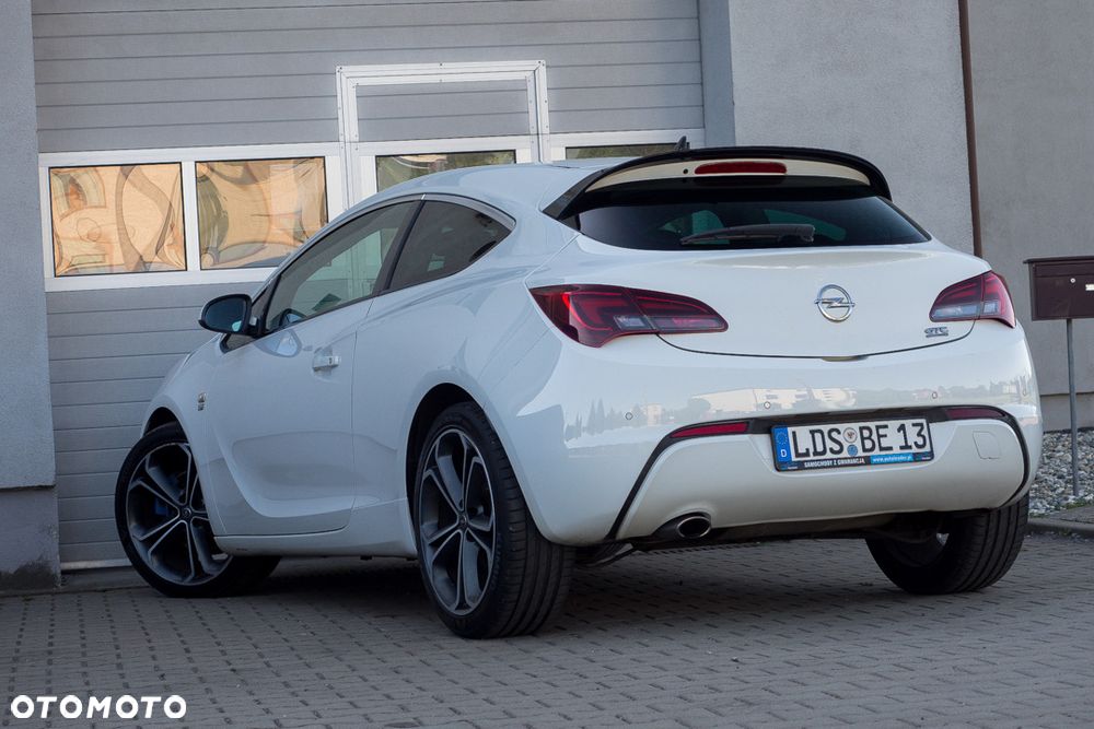 Opel Astra 1.6 Turbo Sport - 10