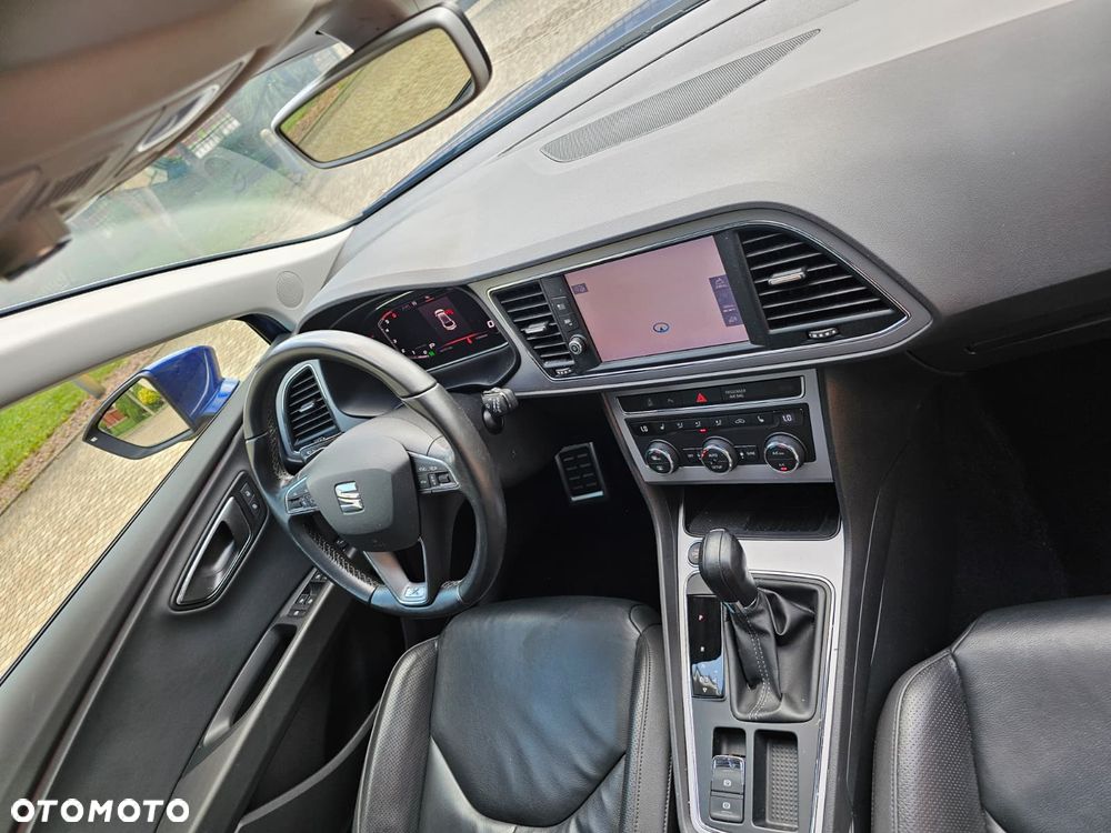 Seat Leon 2.0 TDI DPF DSG Xcellence - 29
