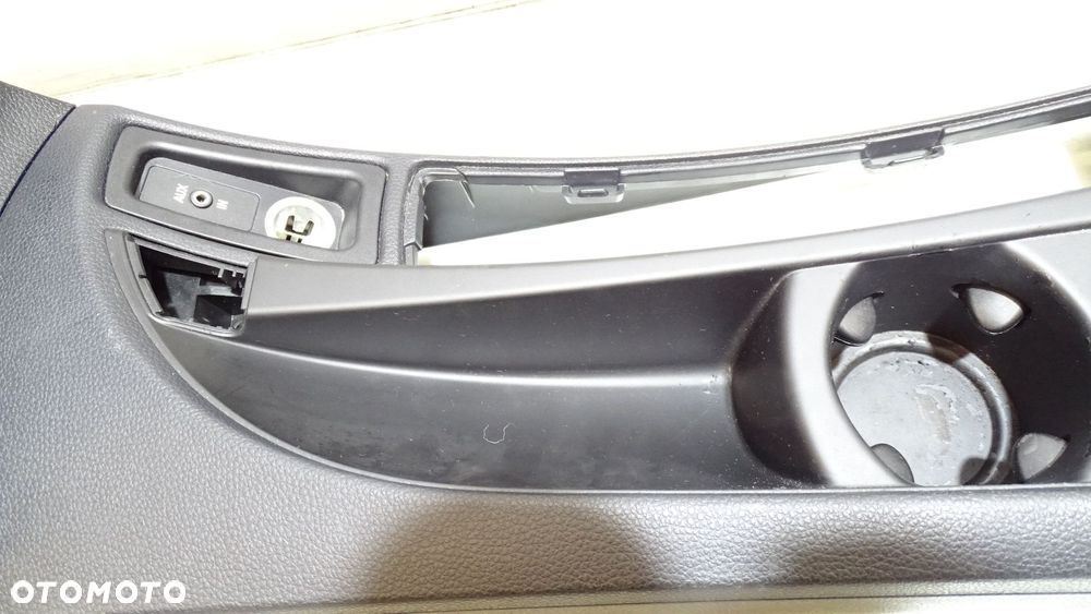 TUNEL ŚRODKOWY BMW E81 116i 2.0 - 4
