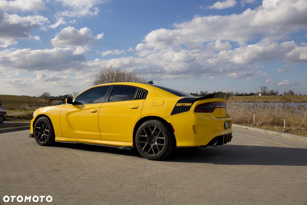 Dodge Charger 5.7 R/T Daytona - 5