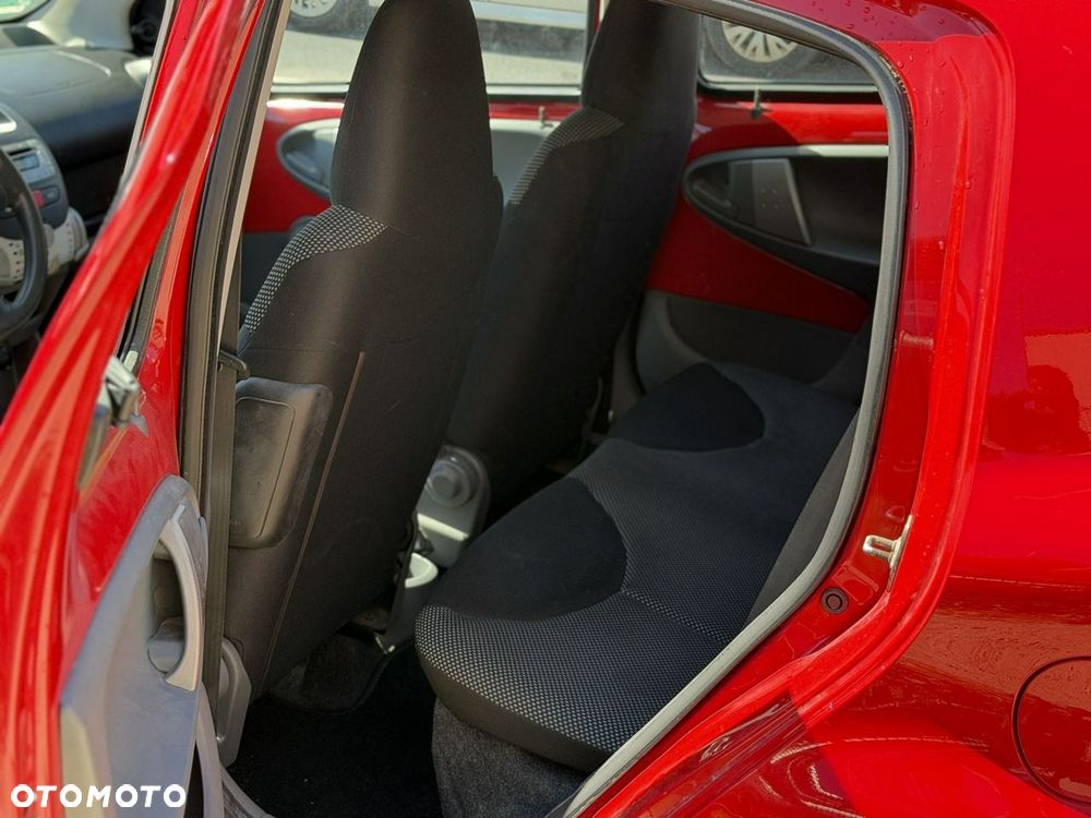Toyota Aygo - 14