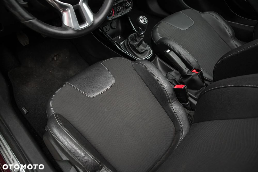 Opel Adam 1.0 T SIDI GPF Black Jack S&S - 18