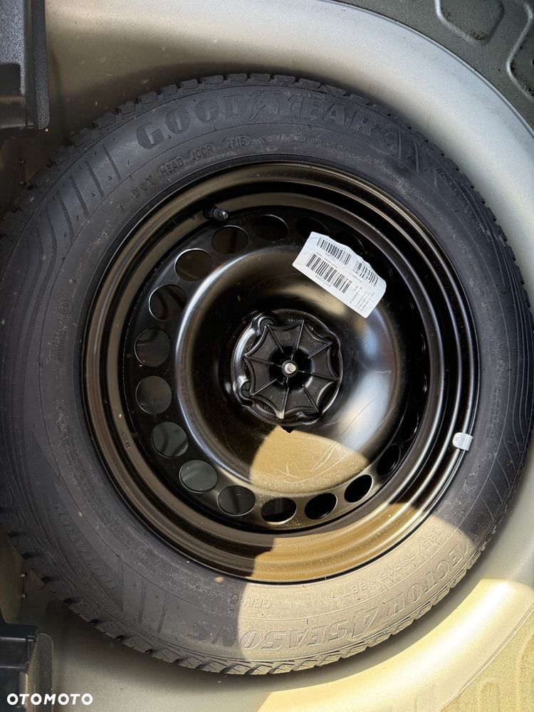 Opel Corsa 1.4 Cosmo - 34