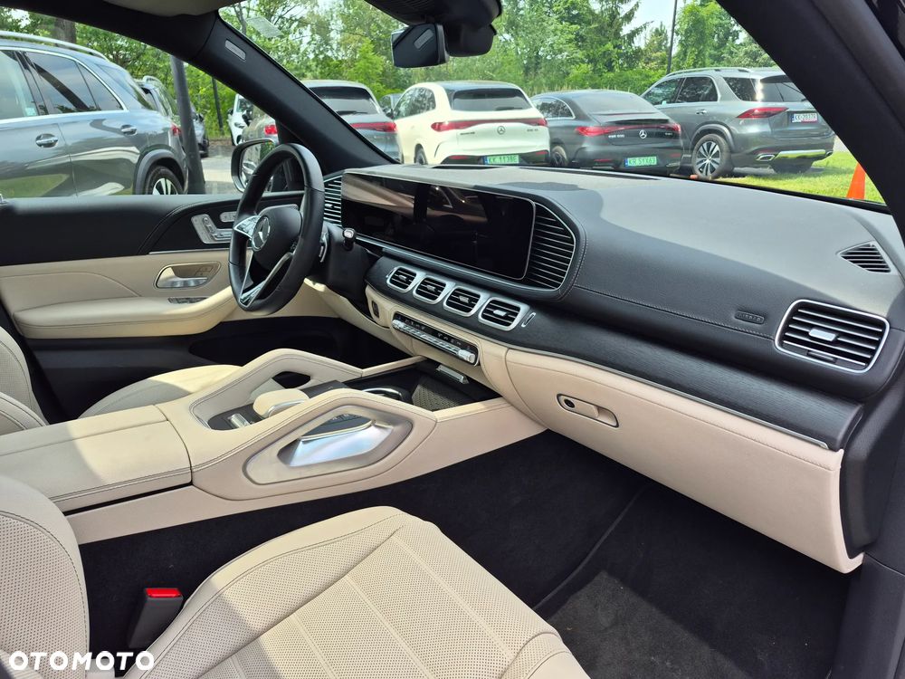 Mercedes-Benz GLE 300 d mHEV 4-Matic AMG Line - 38