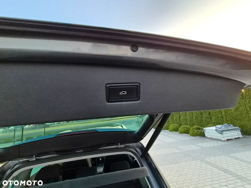 Volkswagen Tiguan 2.0 TDI SCR 4Motion (BlueMotion Techn.) DSG Highline - 15