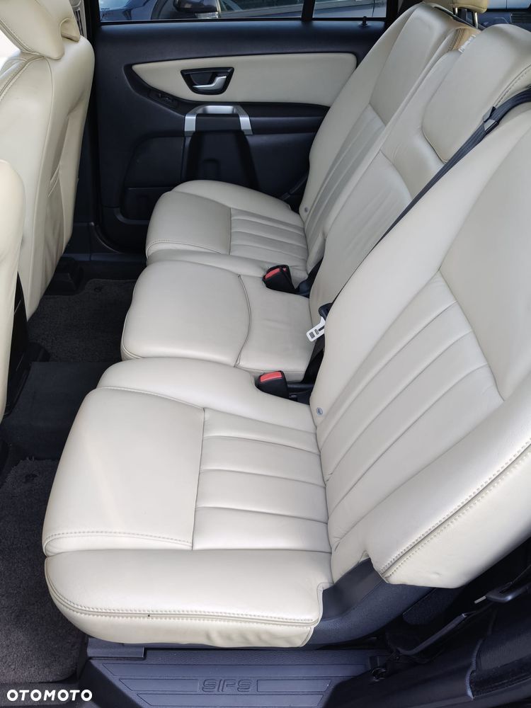 Volvo XC 90 D5 AWD Summum - 9