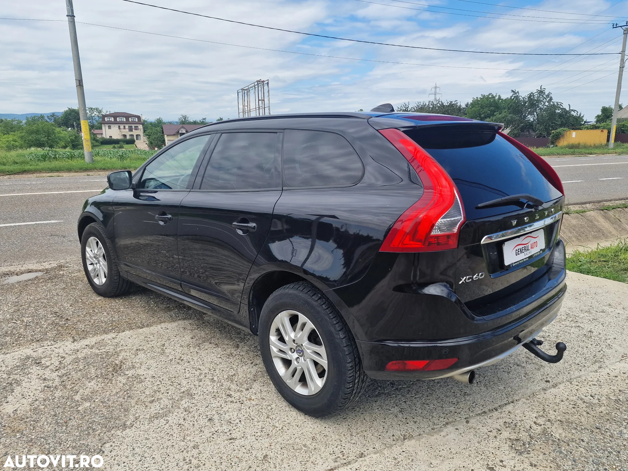Volvo XC 60 - 4