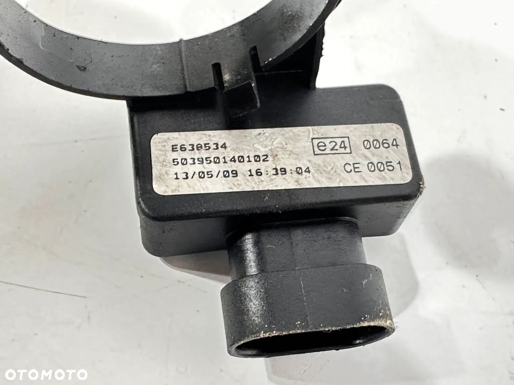 Antena Piaggio MP3 400 - 3