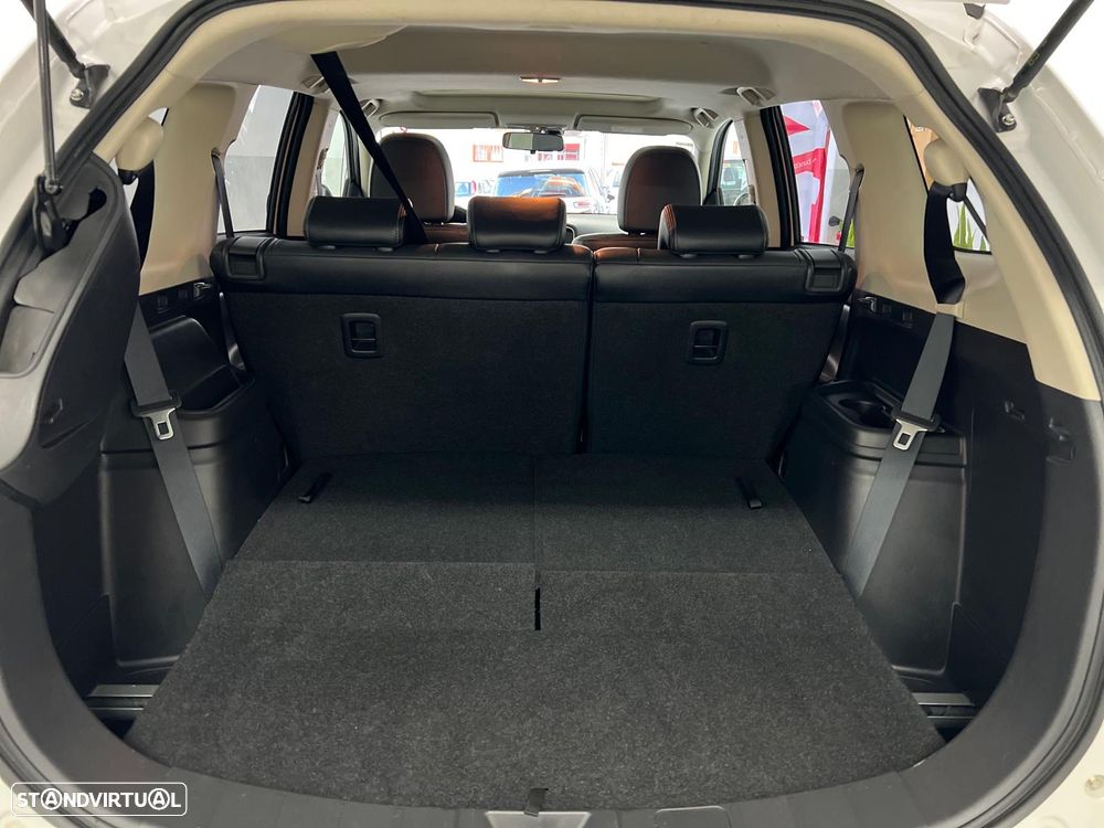 Mitsubishi Outlander 2.2 DI-D Instyle Navi - 33