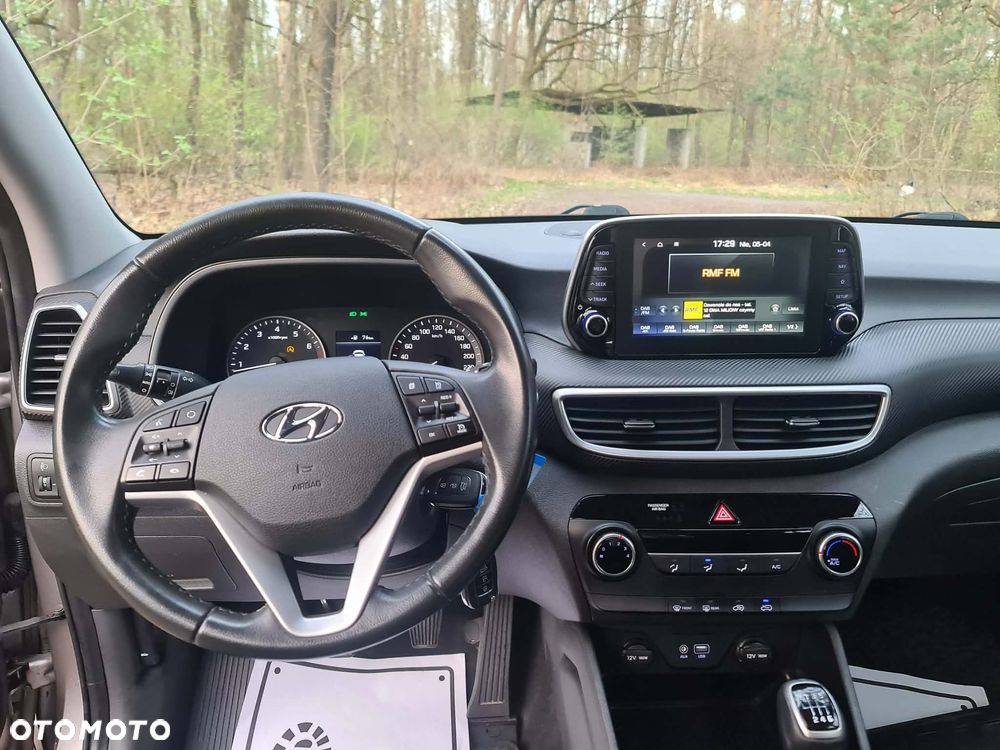 Hyundai Tucson blue 1.6 GDi 2WD Navi - 12