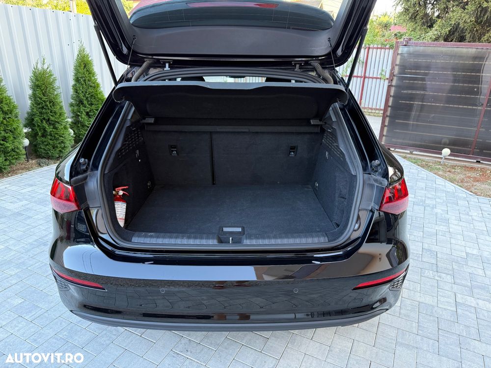 Audi A3 2.0 35 TDI S tronic Advanced - 20
