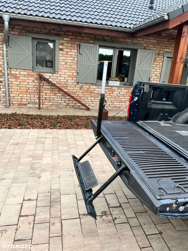 Ford F150 - 19