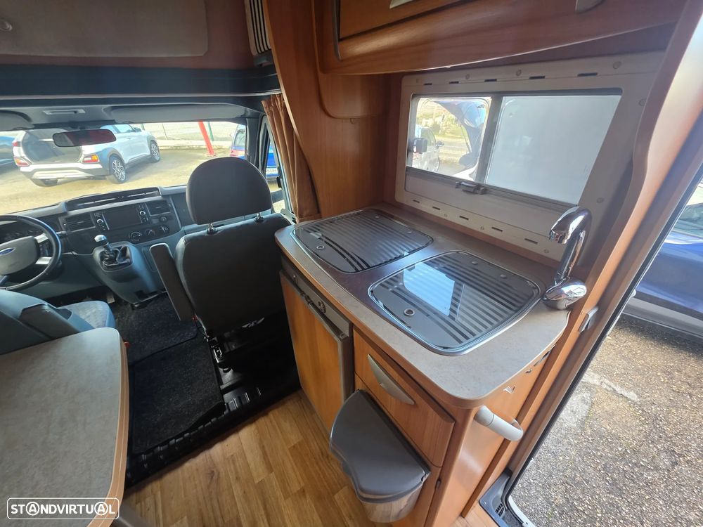 Challenger Genesis 32 2.2 140cv - 12