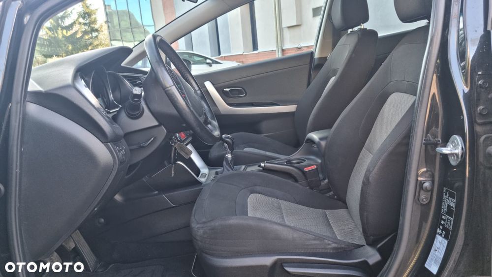 Kia Ceed 1.6 CRDi 136 ISG Spirit - 18