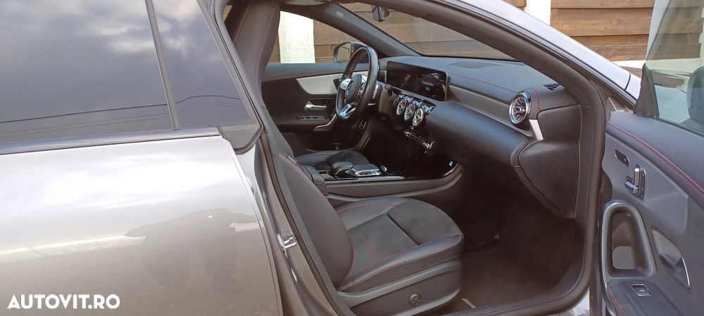 Mercedes-Benz CLA 220 - 5