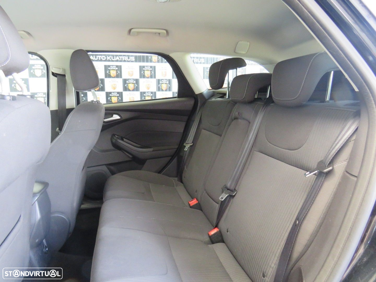 Ford Focus SW 1.6 TDCi Titanium Econetic - 18