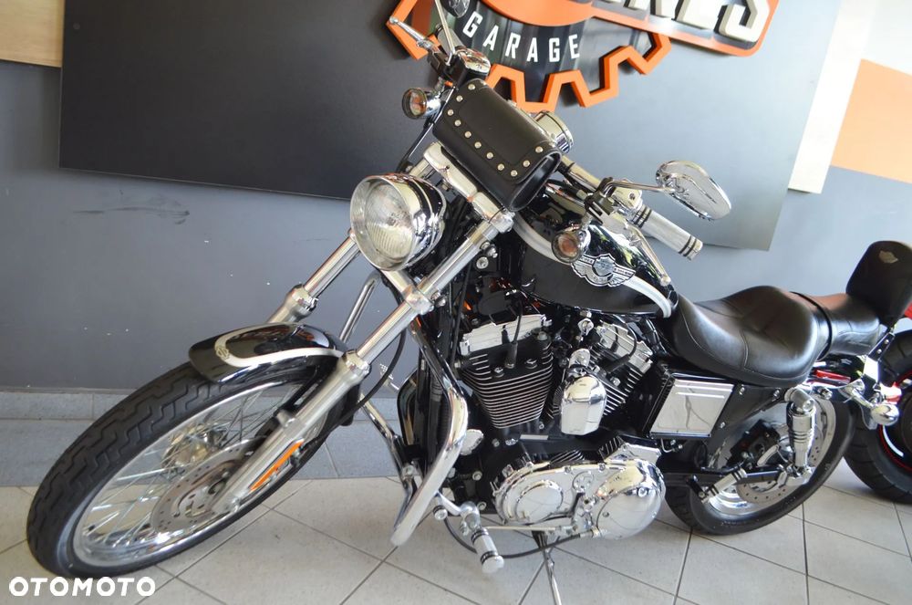 Harley-Davidson Sportster Custom 1200C - 20