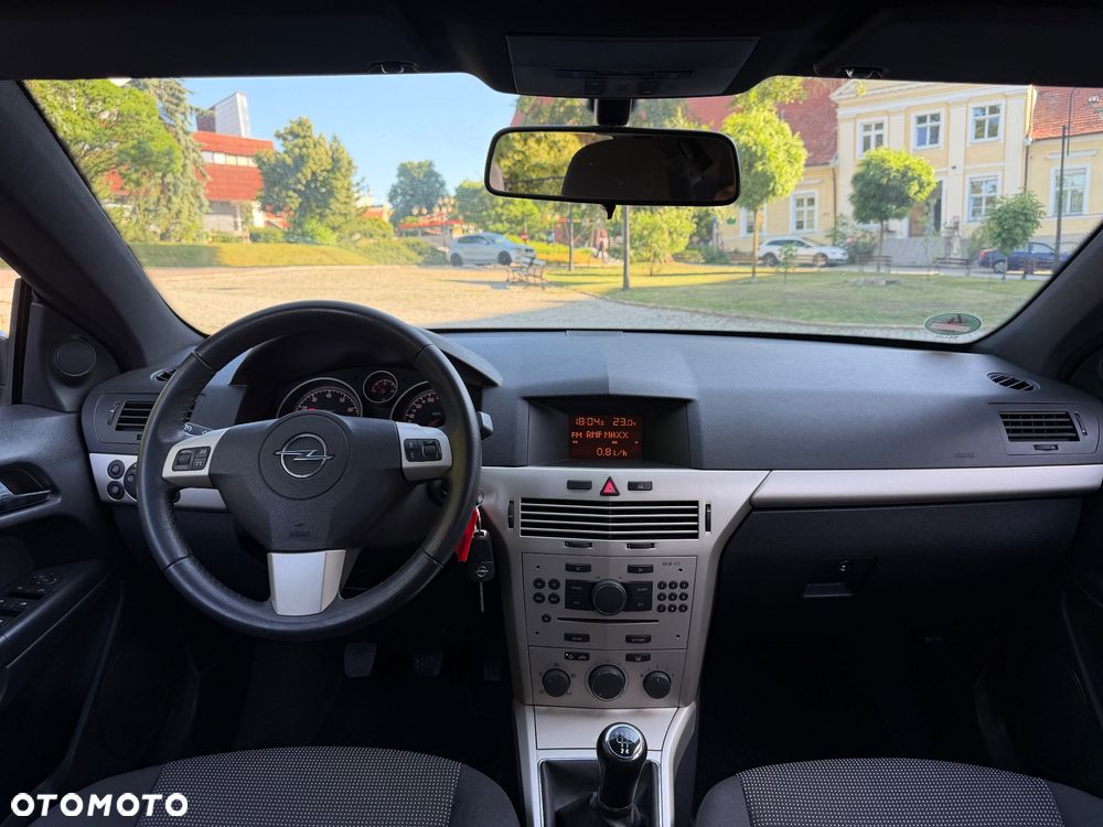Opel Astra 1.6 Selection - 24