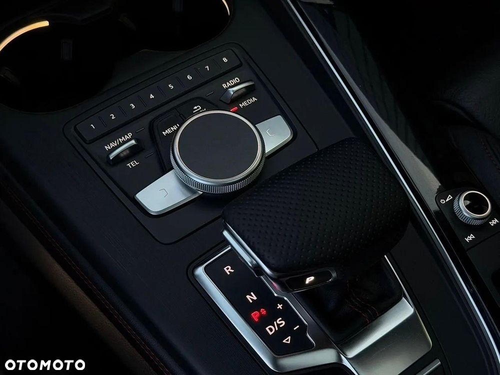 Audi A4 Limousine 2.0 TFSI quattro S tronic sport - 18