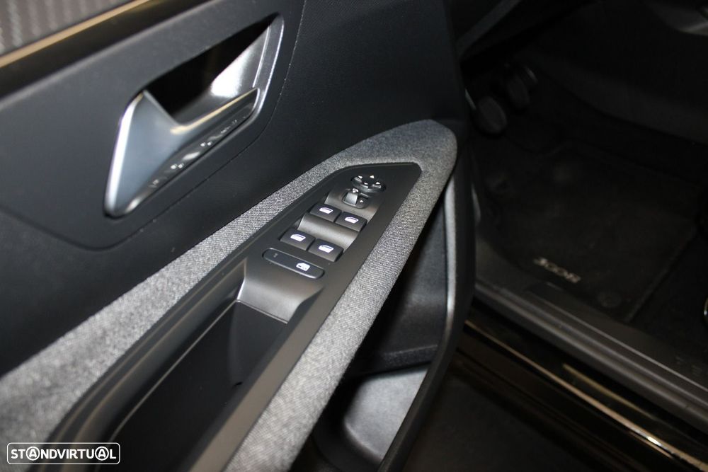 Peugeot 3008 1.5 BlueHDi Active - 25