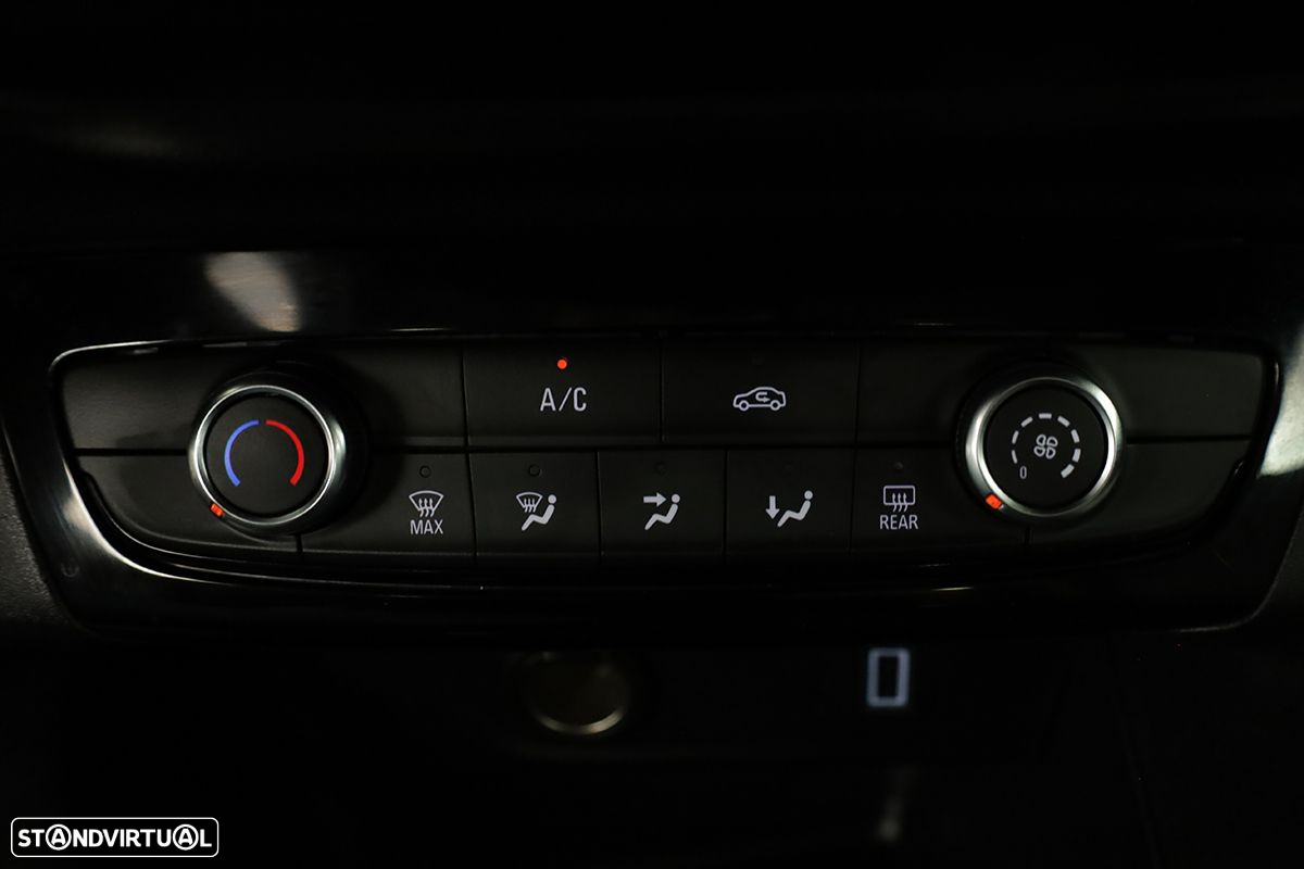 Opel Corsa 1.2 T - 12
