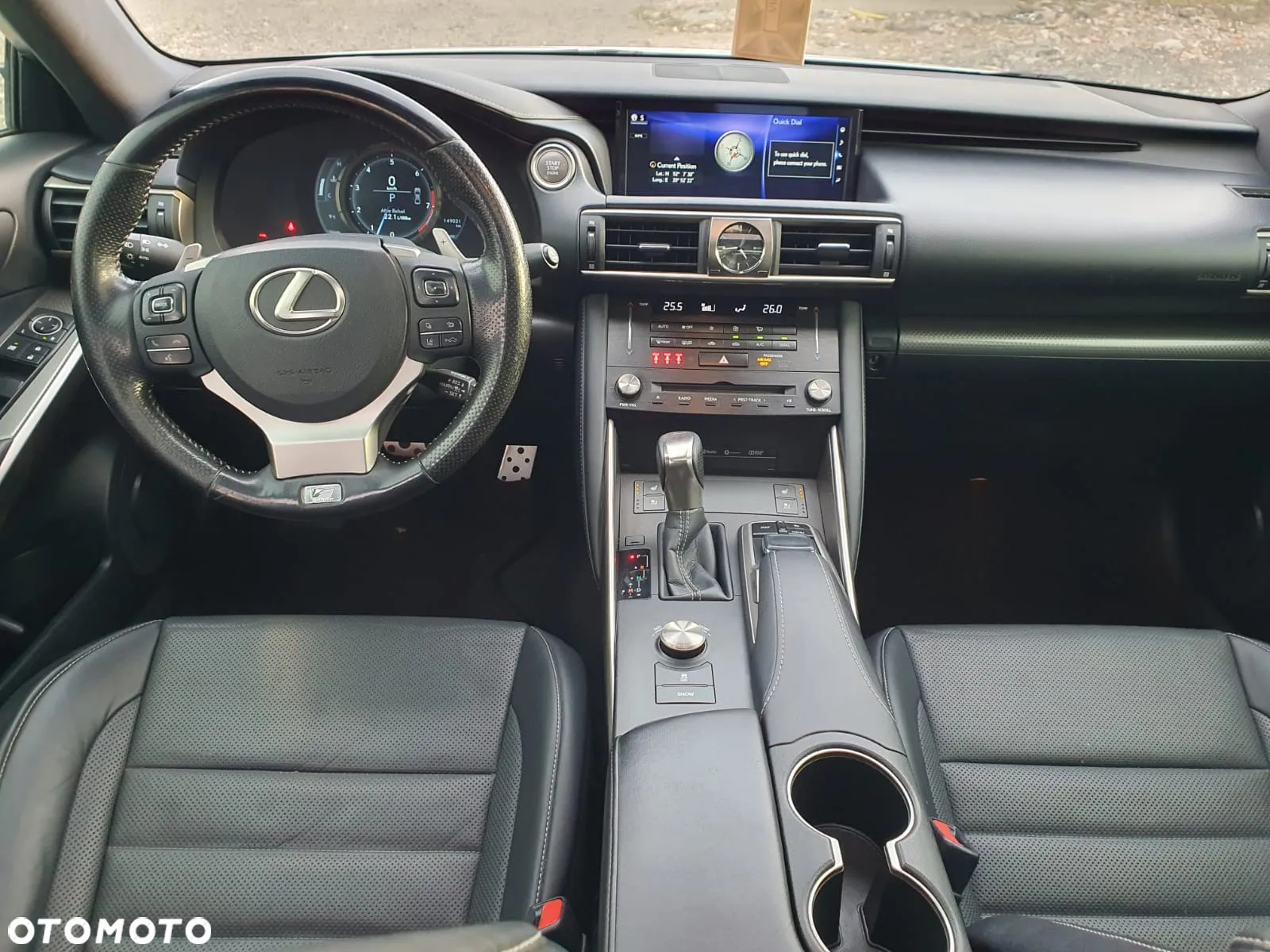 Lexus IS 200t / 300 F Sport - 10