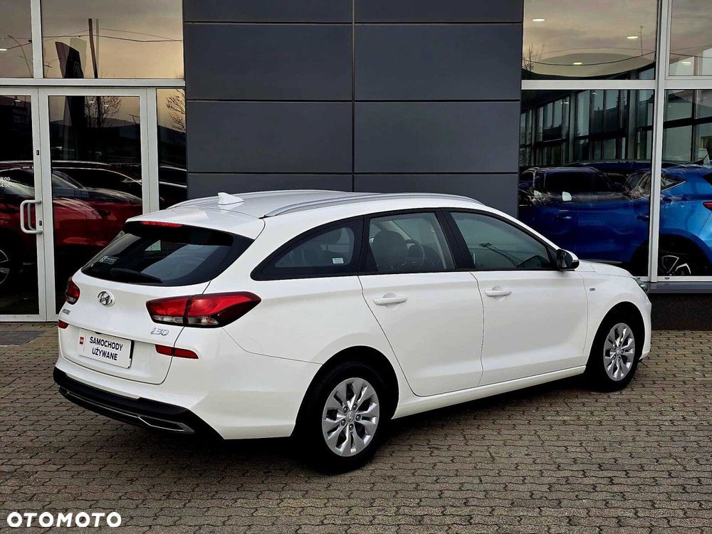 Hyundai i30 1.5 T-GDI 48V Smart - 6