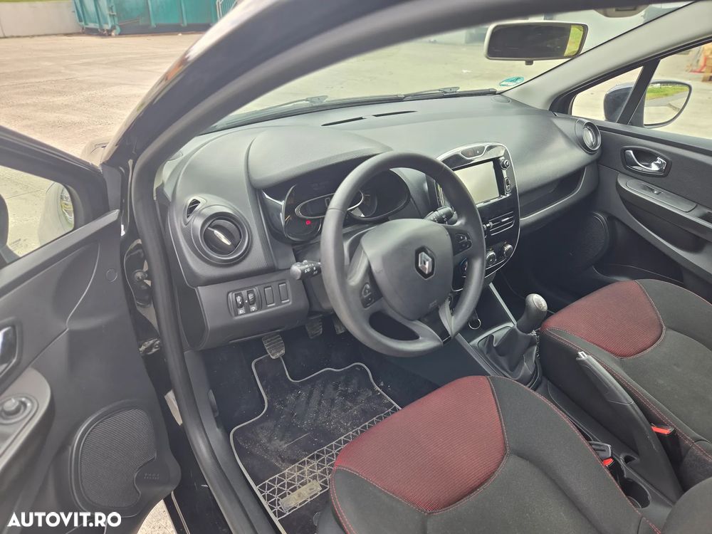 Renault Clio 1.2 16V 75 Life - 7