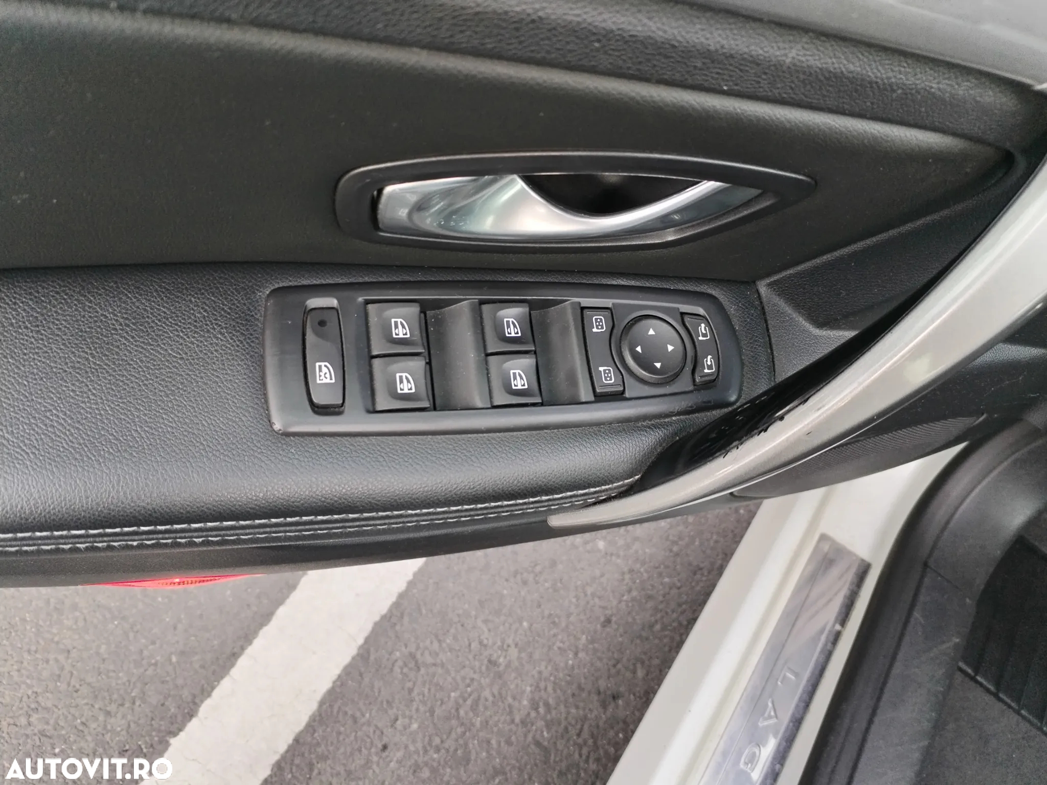 Renault Laguna - 5