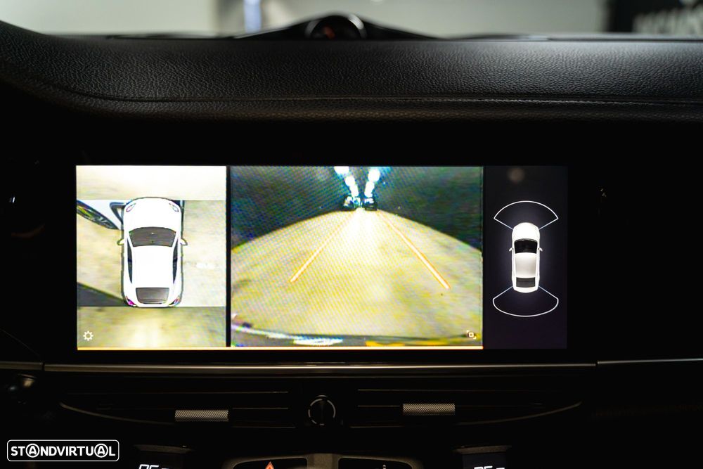 Porsche Panamera Standard - 11