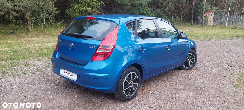 Hyundai i30 1.4 Blue Comfort - 19