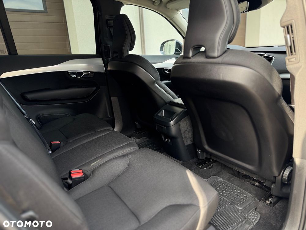 Volvo XC 90 T5 AWD Momentum Pro - 18