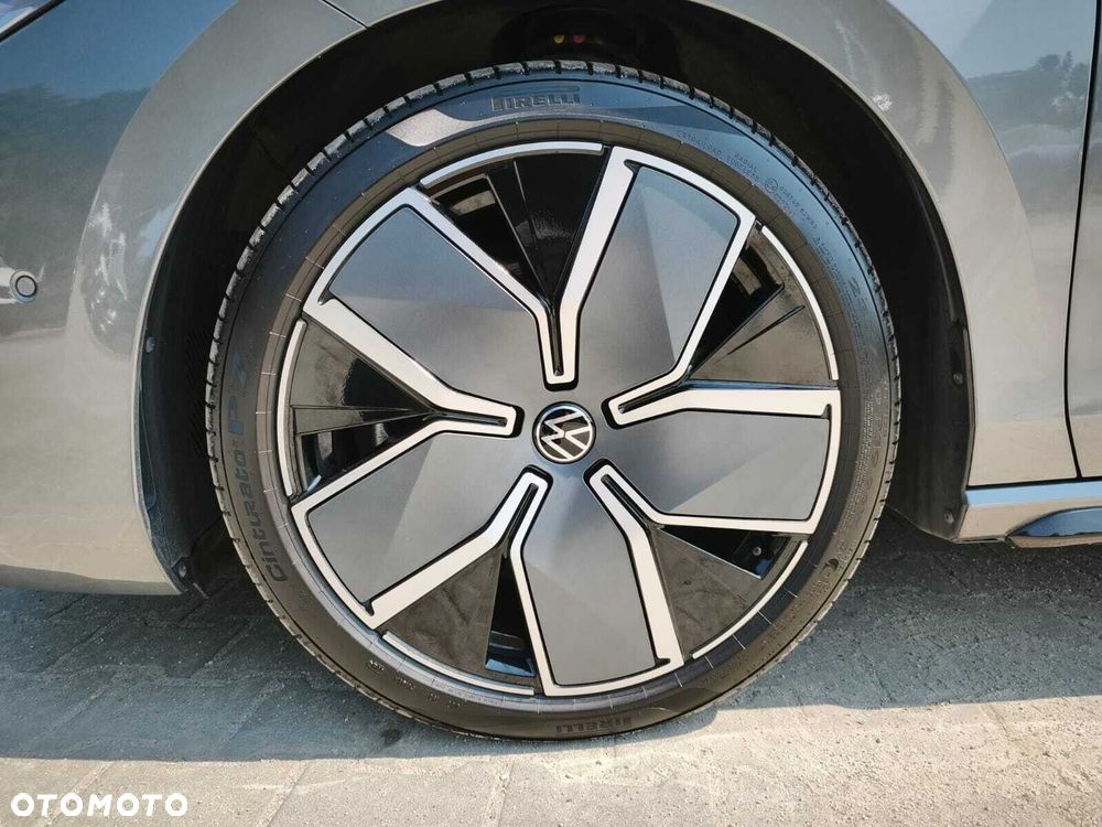 Volkswagen Passat Variant 2.0 TSI 4Mot R-Line DSG - 41