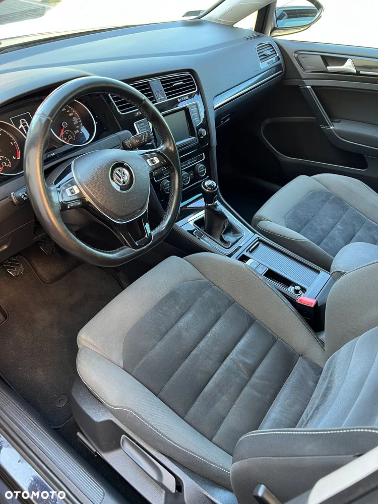 Volkswagen Golf 1.6 TDI Highline - 2