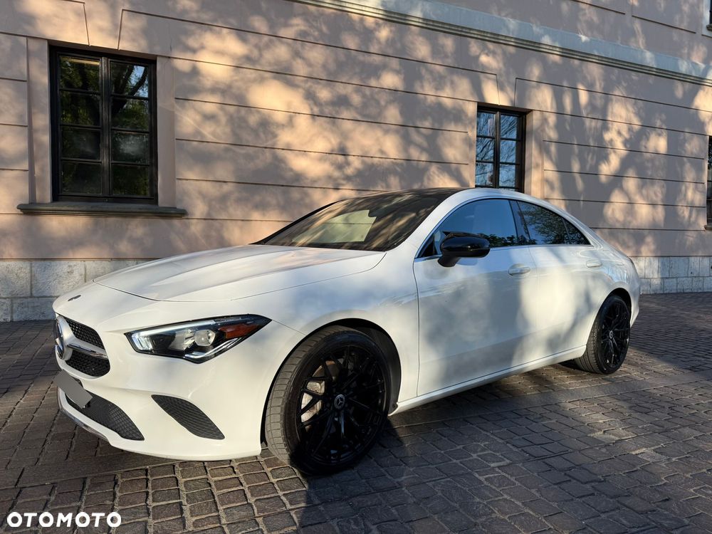 Mercedes-Benz CLA 250 Progressive 7G-DCT - 12