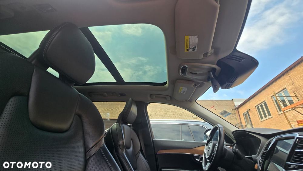 Volvo XC 90 - 20
