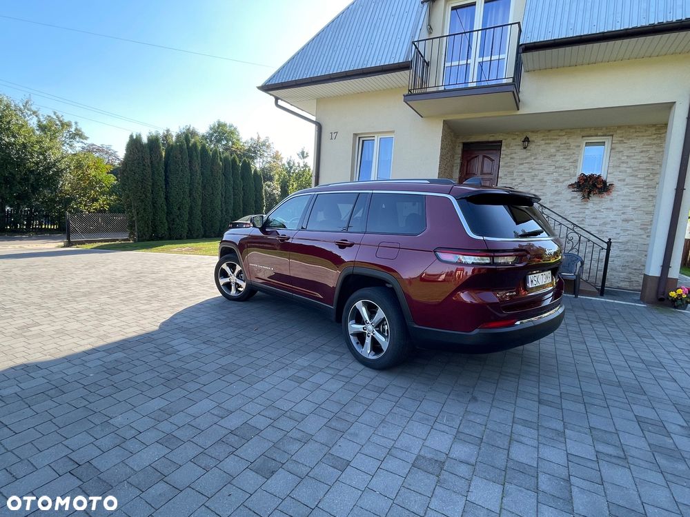 Jeep Grand Cherokee - 19