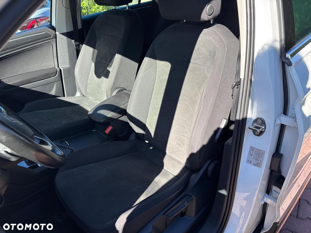 Volkswagen Tiguan 2.0 TDI SCR Elegance DSG - 7