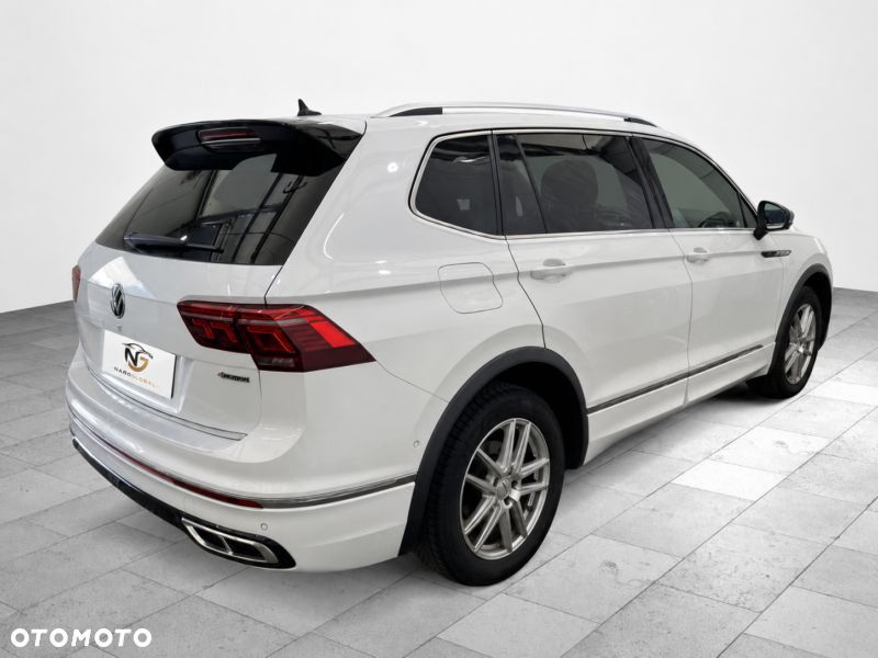 Volkswagen Tiguan 2.0 TDI SCR 4MotION DSG R-Line - 5