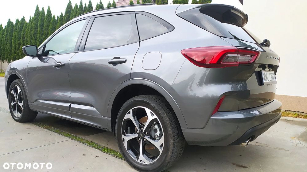 Ford Escape 2.0 EcoBoost AWD Titanium - 9