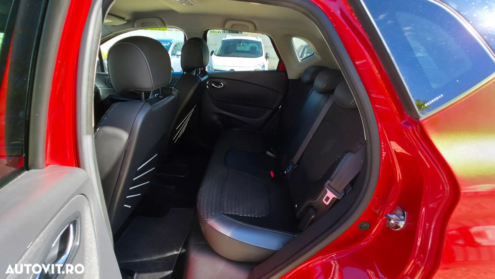 Renault Captur TCe 120 EDC Helly Hansen - 15