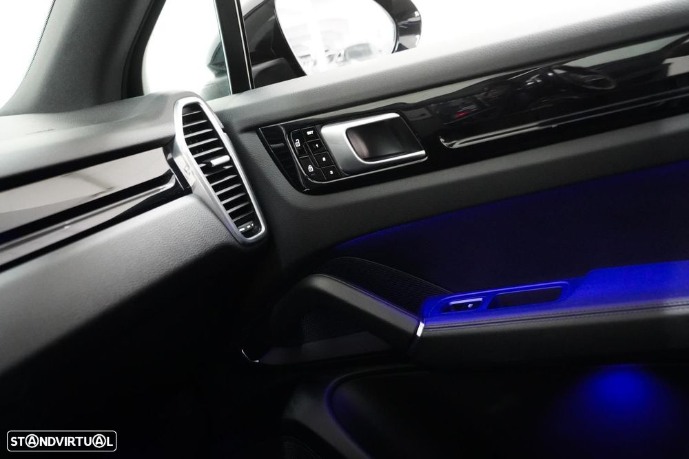 Porsche Cayenne E-Hybrid - 19