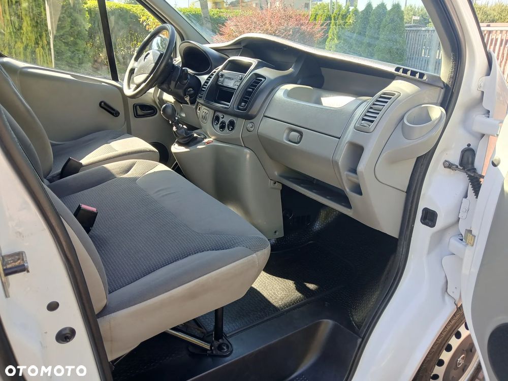 Opel VIVARO - 10