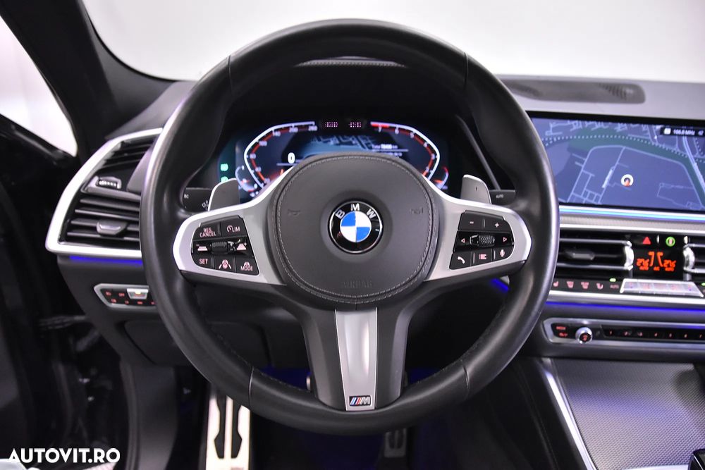 BMW X6 xDrive40i - 16
