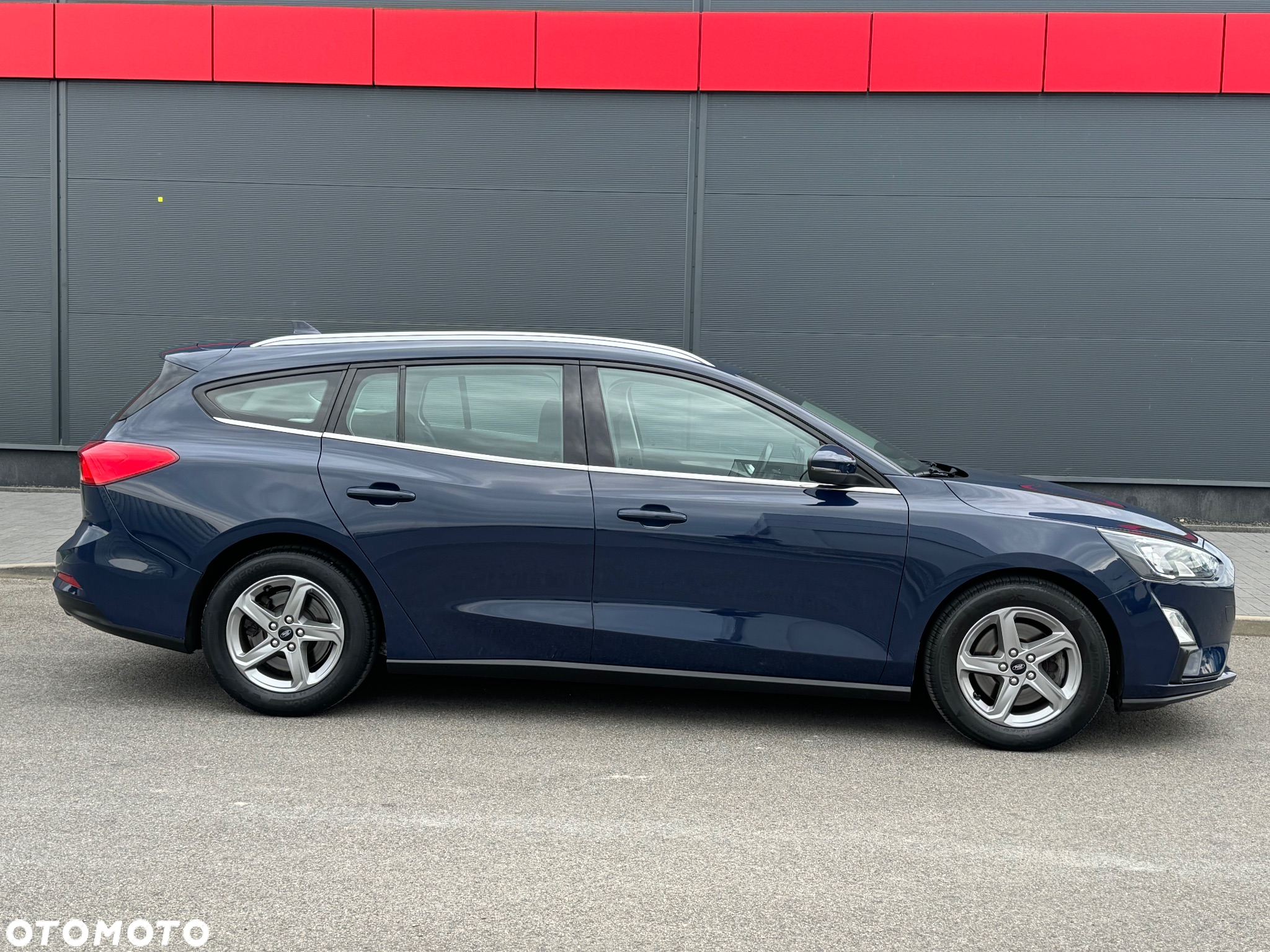 Ford Focus 1.5 EcoBlue Titanium - 11