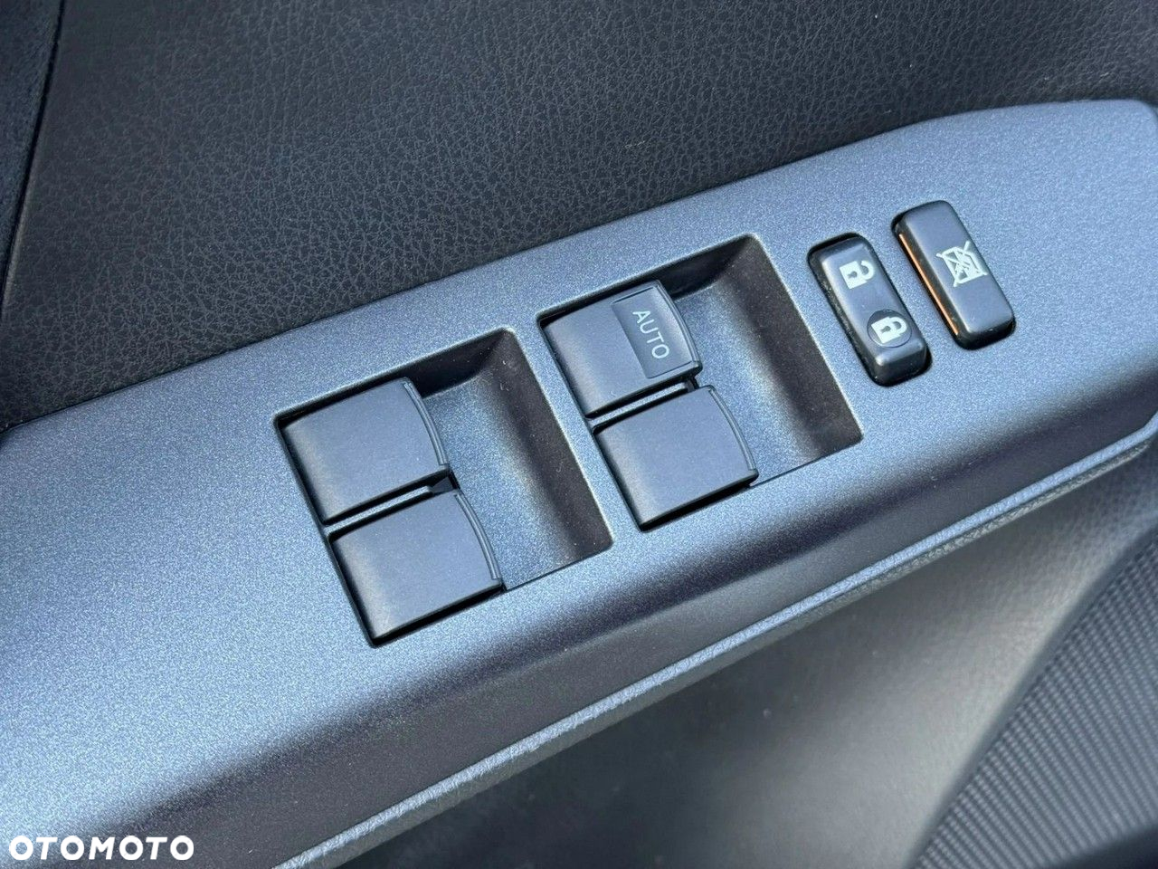 Toyota RAV4 - 17