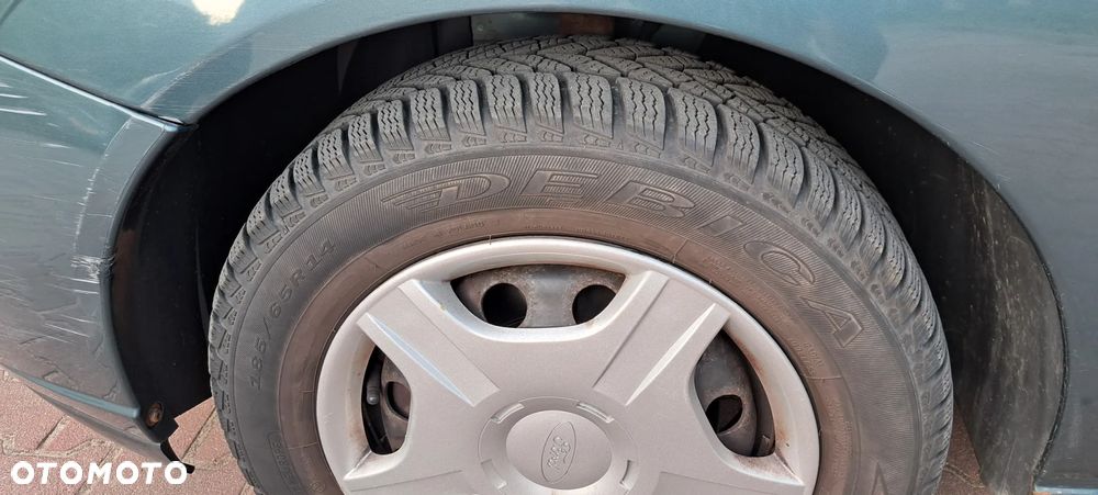 Ford Focus 1.6 X100 - 14