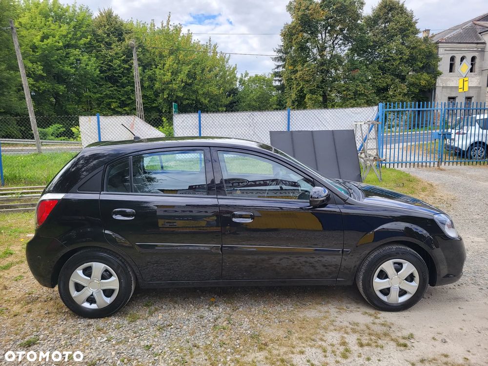 Kia Rio 1.4 Spirit - 7
